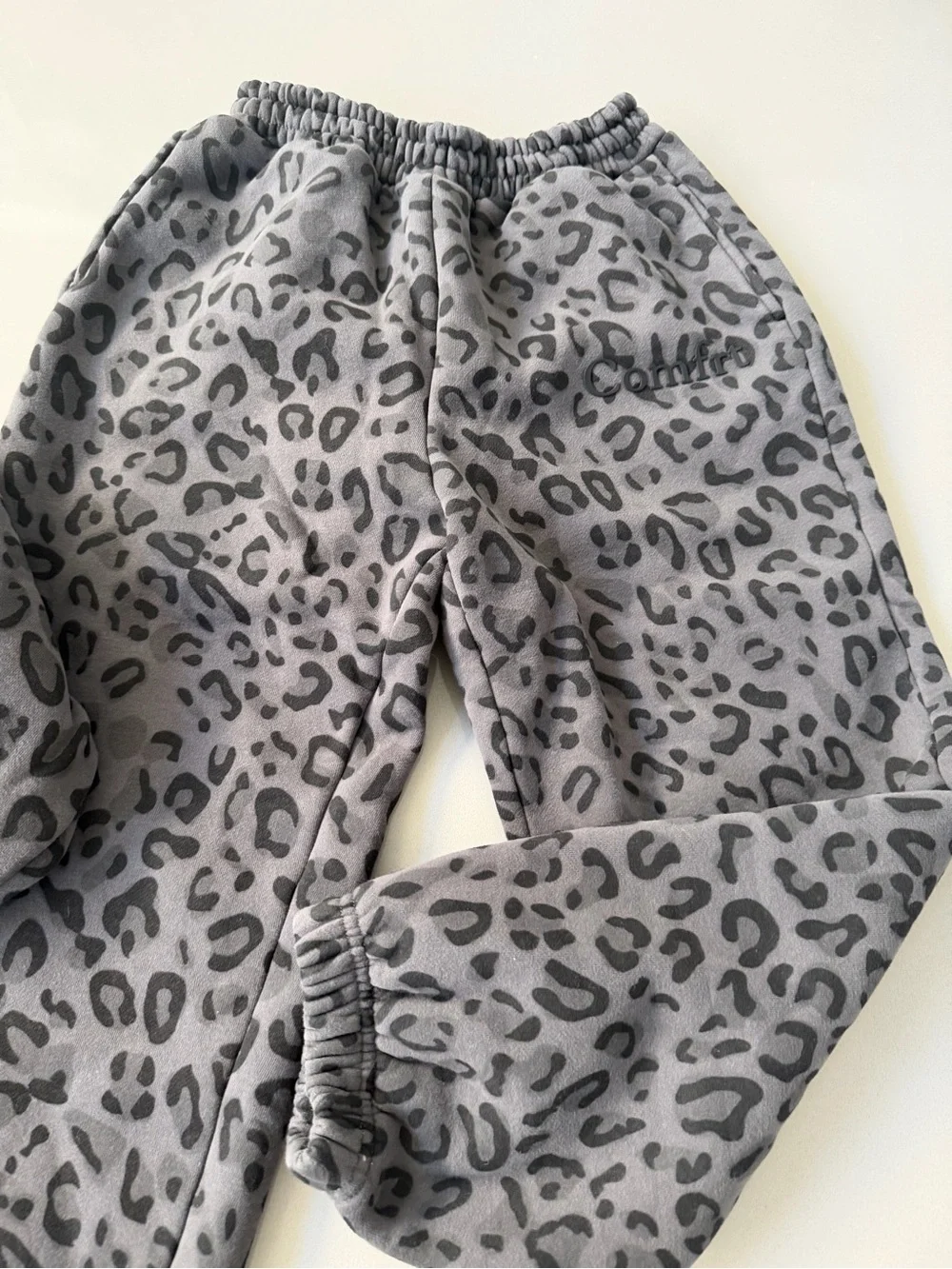 KIDS COMFRT Grey Leopard Print Hoodie & Jogger Set - Cozy Matching Outfit